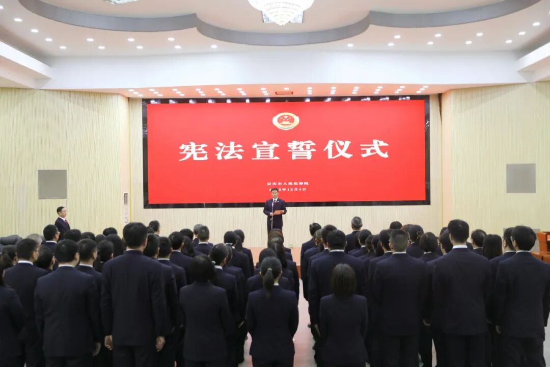 f3db837a39c4d15119e7d6d9a07ea238.jpg