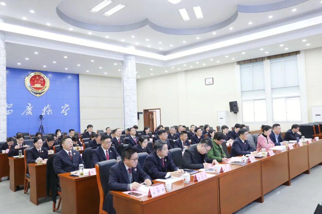 b1e40fe2eb1acee48885da802c663584.jpg